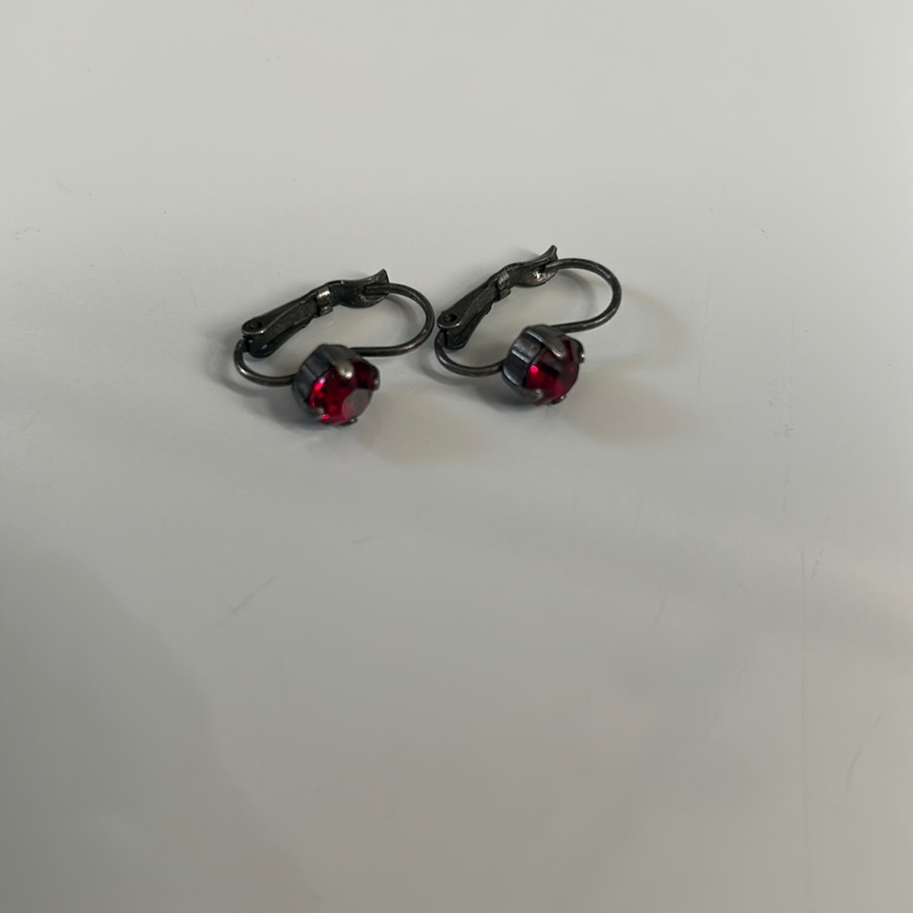 Sabika drop earrings
